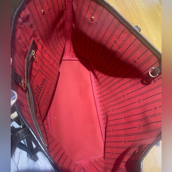 Louis Vuitton Neverfull MM - Picture 6 of 12